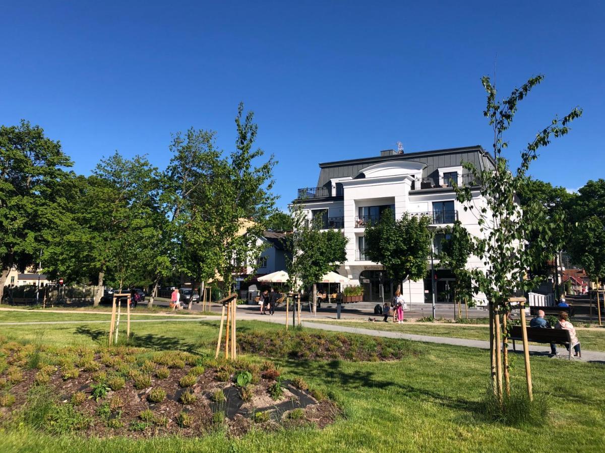 Luxury Apartments In Residence Maritime Miedzyzdroje Exterior foto